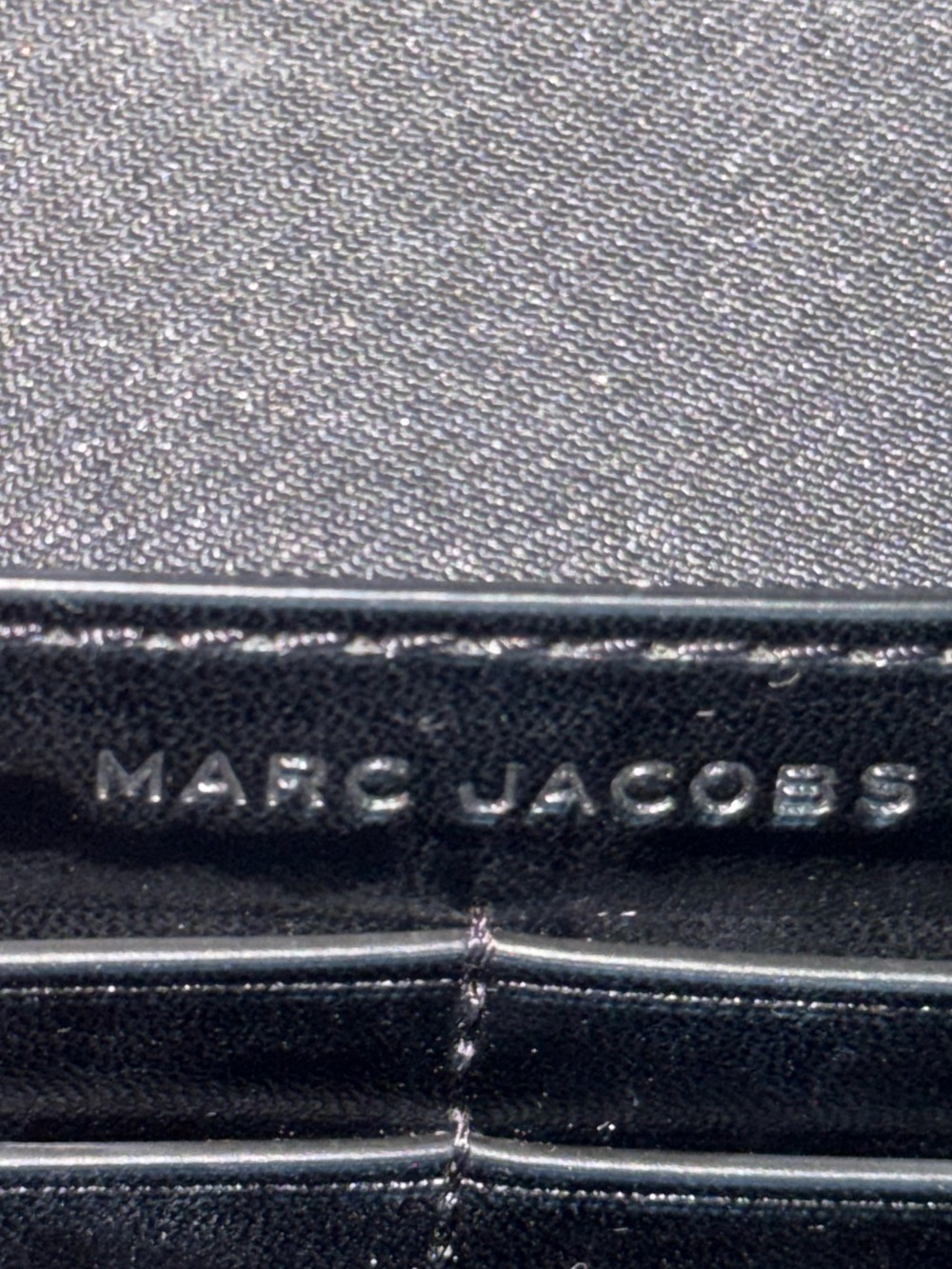 Marc Jacobs Black The Mini Bag Crossbody Wallet - Picture 5 of 14
